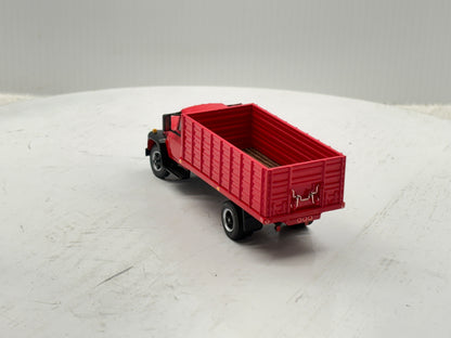 1/64 International Loadstar Red