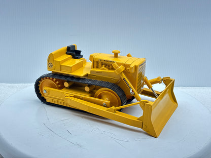 1/16 International TD-25 Crawler