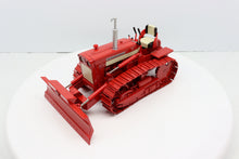 1/16 International Bullgrader TD-340
