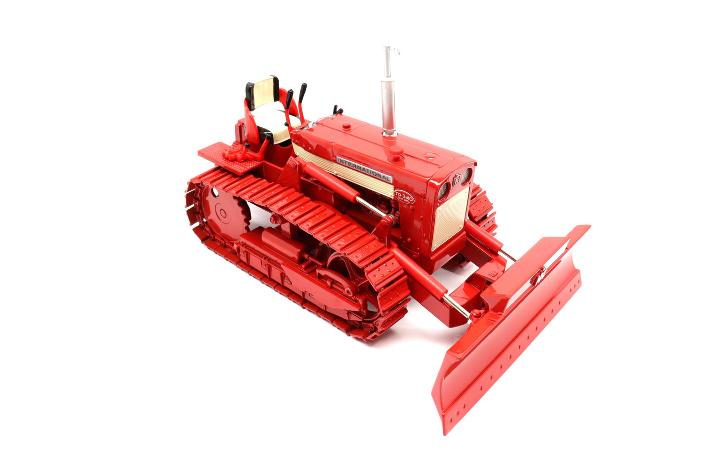 1/16 International Bullgrader TD-340