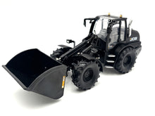 1/32 JCB TM420S ''Black Edition'' Telehandler