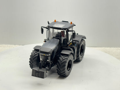 1/32 JCB 8330 Black Stealth