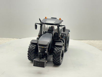 1/32 JCB 8330 Black Stealth