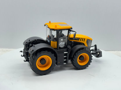 1/32 JCB Fastrac 8330