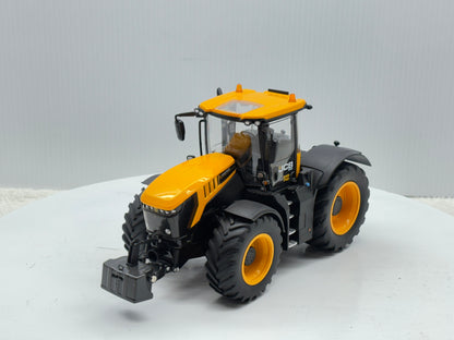1/32 JCB Fastrac 8330