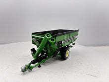 1/64 J&M 1112 X-Tend Tandem Grain Cart Green