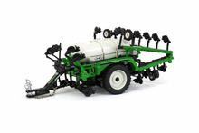 1/64 J&M 6026 Nitrogen Applicator (Green)