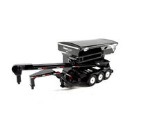 1/64 J&M LC390 Bulk Seed Tender Black
