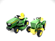 1/16 John Deere 110-X394 Garden Tractor Set