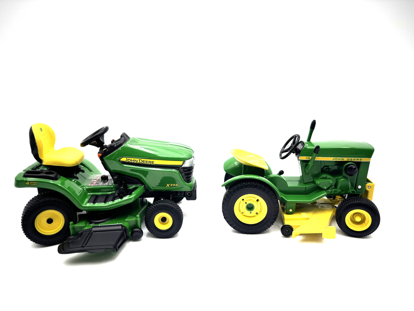 1/16 John Deere 110-X394 Garden Tractor Set
