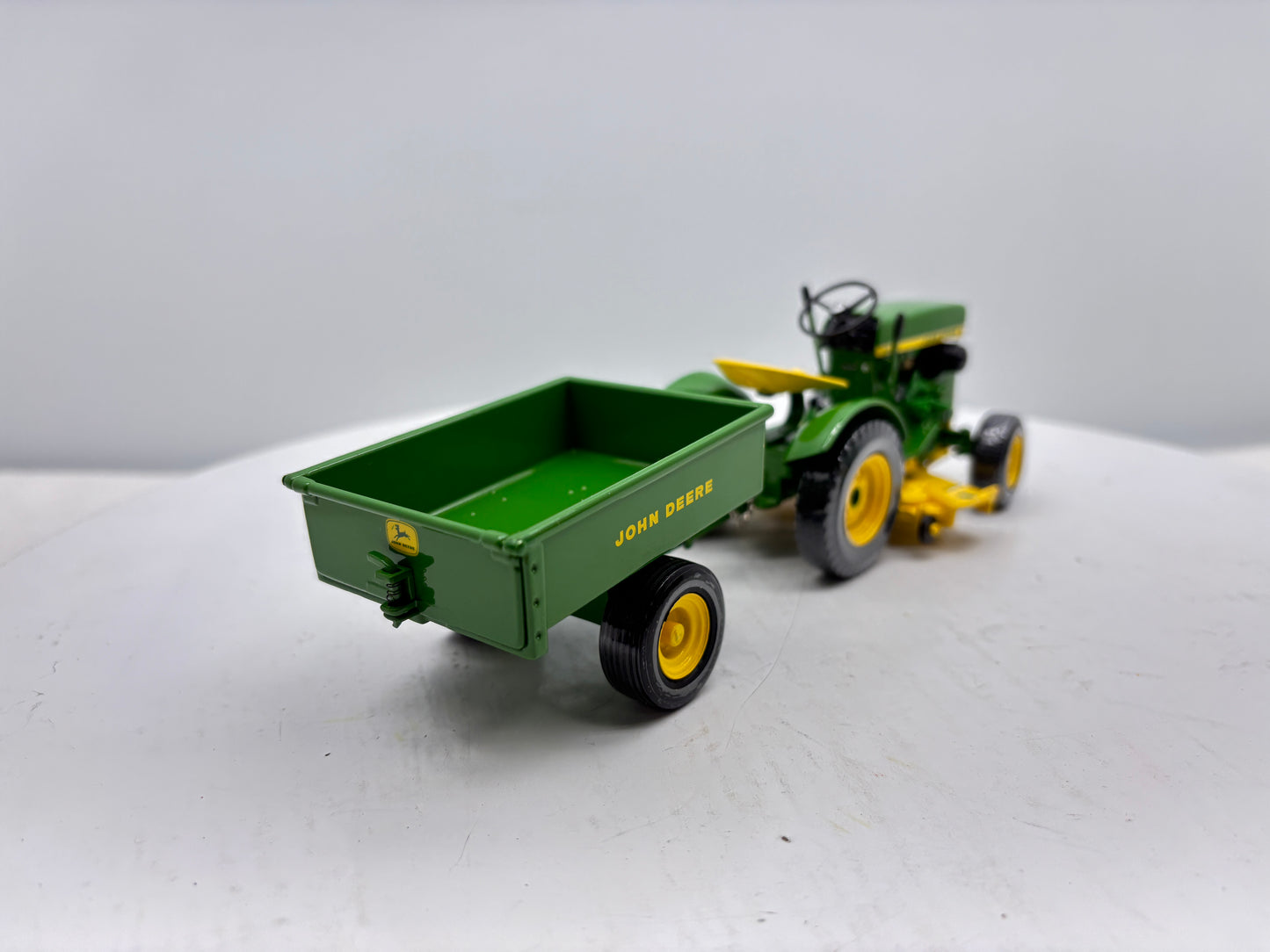 1/16 John Deere 110 Precision #1