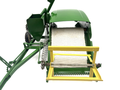 1/16 John Deere 12A Clipper (Carter)