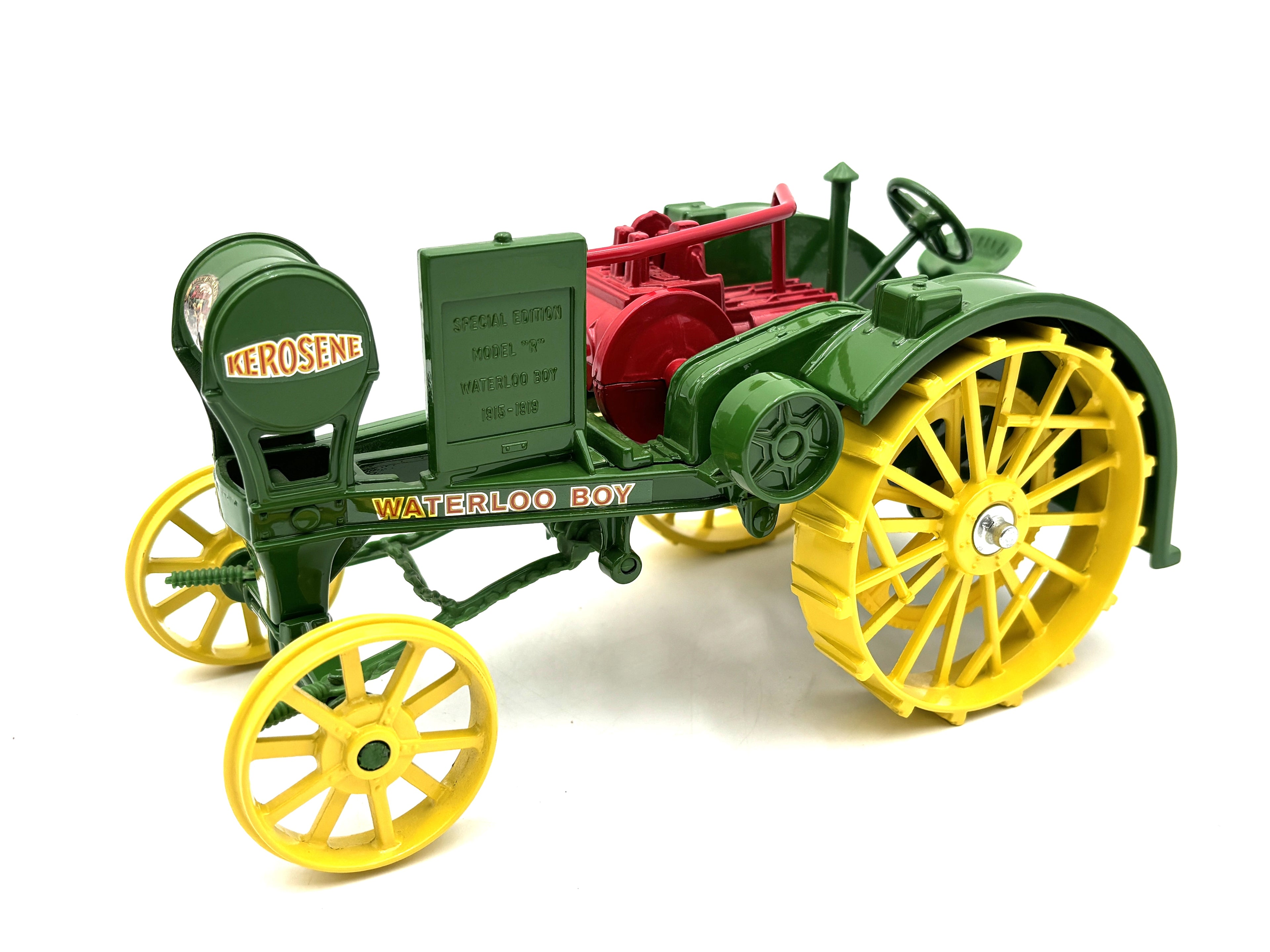 1/16 John Deere 1915 Waterloo Boy Collector's Edition
