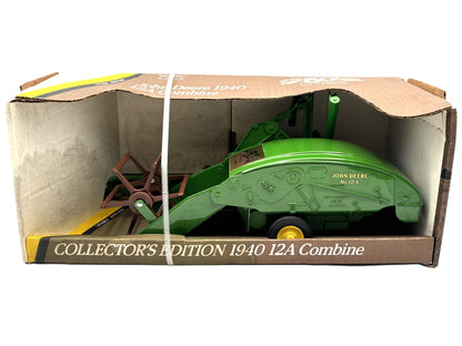 1/16 John Deere 1940 12A Combine