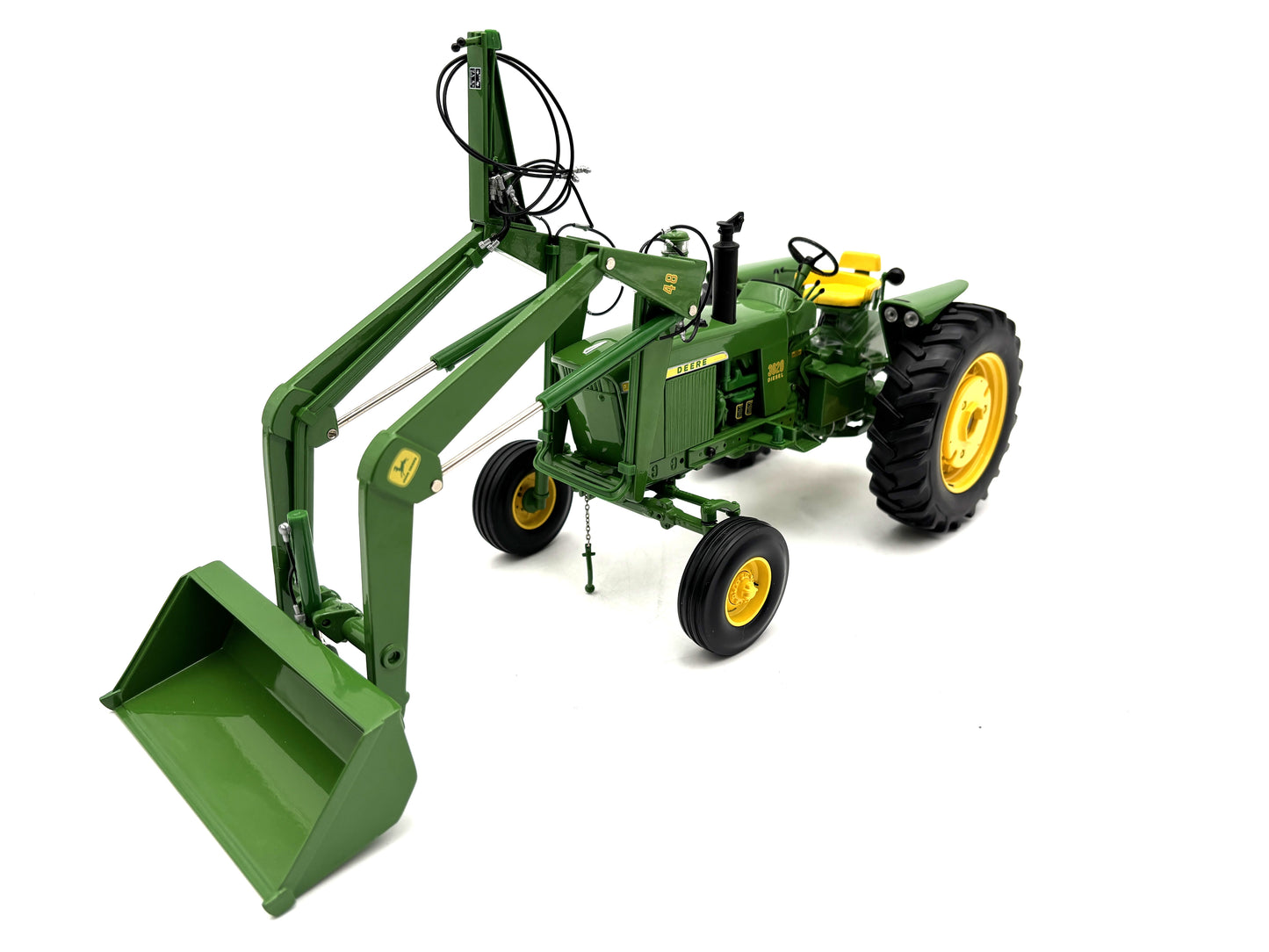 1/16 John Deere 3010 with Loader
