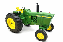 1/16 John Deere 3020 Replica Play