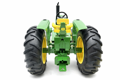1/16 John Deere 3020 Replica Play