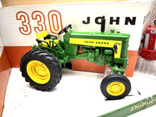 1/16 John Deere 330 & 430 Dubuque Set