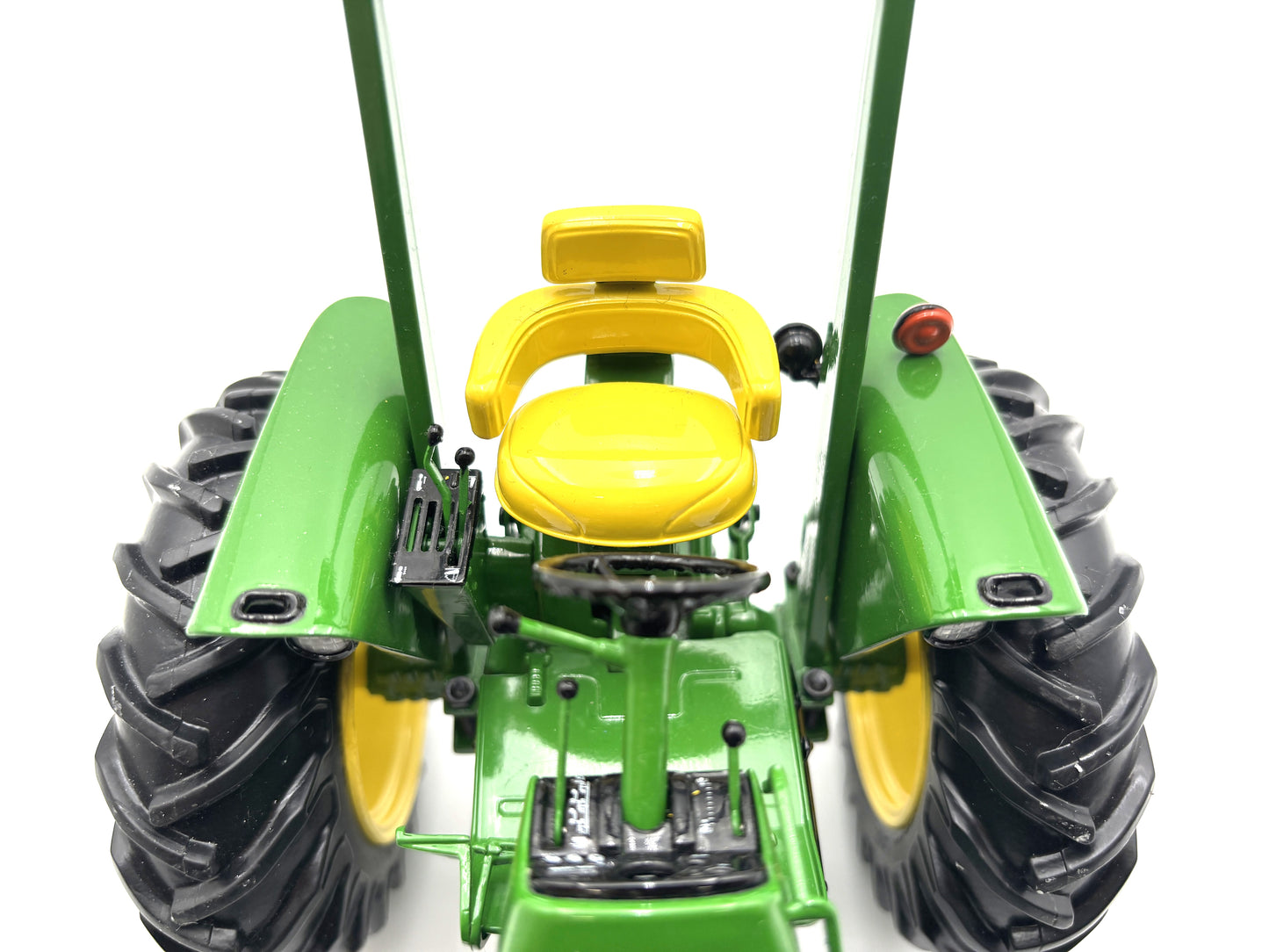 1/16 John Deere 4000 PC# 5