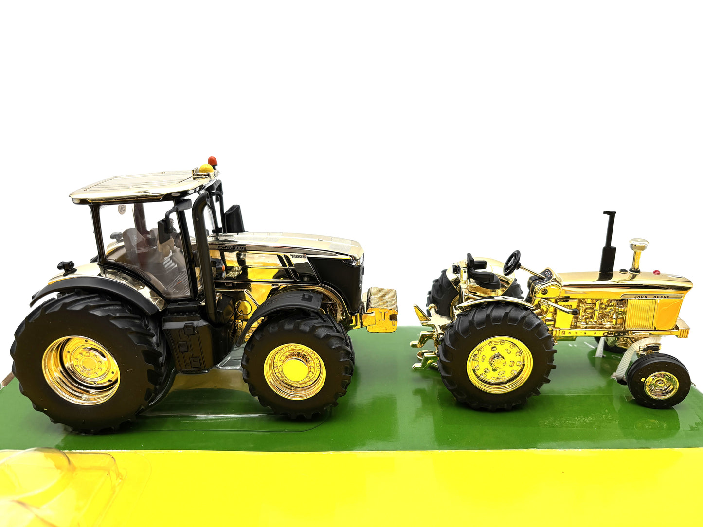 1/32 John Deere 4020-7280R Limited Edition ''Then and Now'' Gold Tractor Duo Set