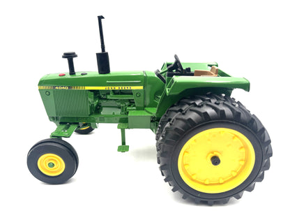 1/16 John Deere 4040