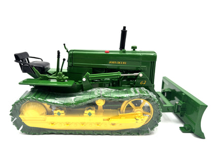 1/16 John Deere 40 with Blade