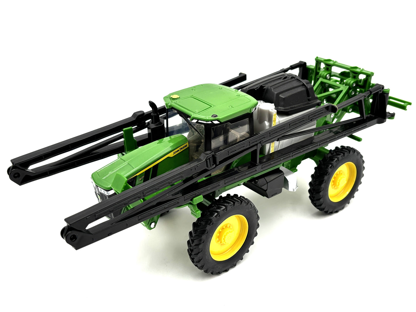 1/32 John Deere 412R Sprayer