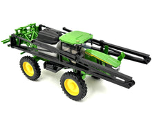 1/32 John Deere 412R Sprayer