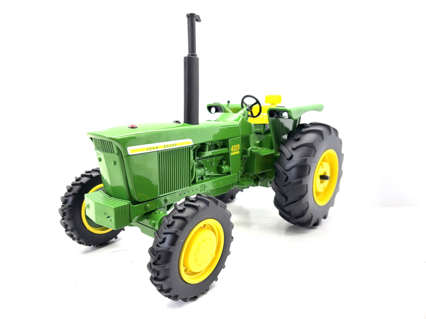 1/16 John Deere 4320 MFWD Prestige