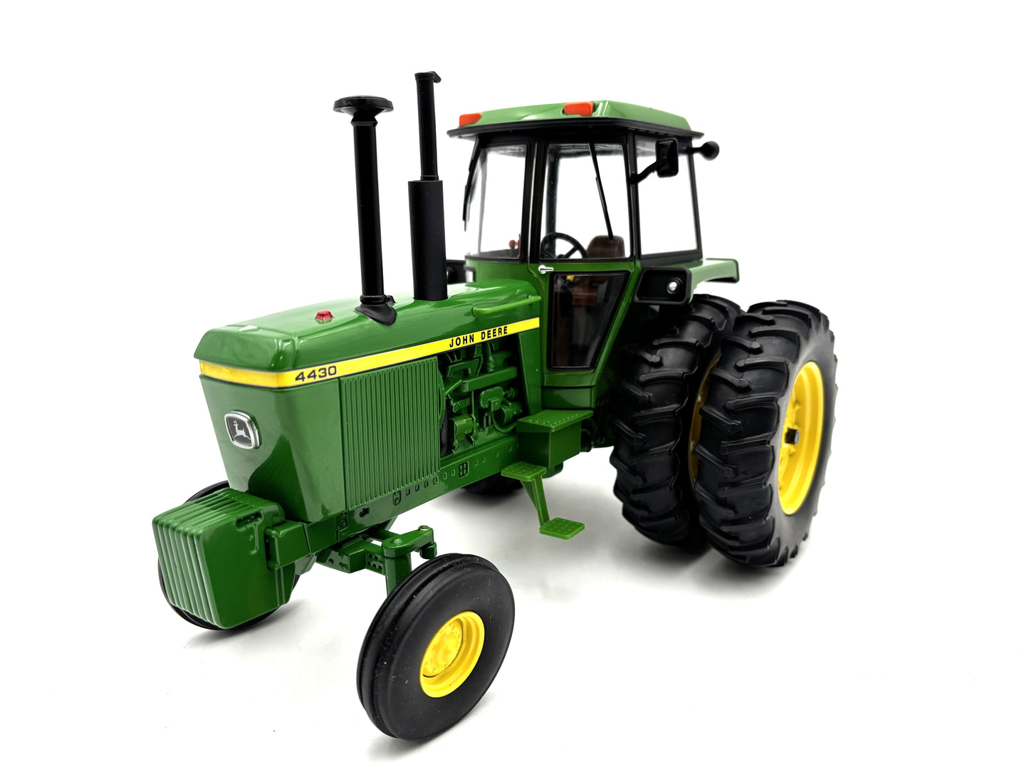 1/16 John Deere 4430 Prestige