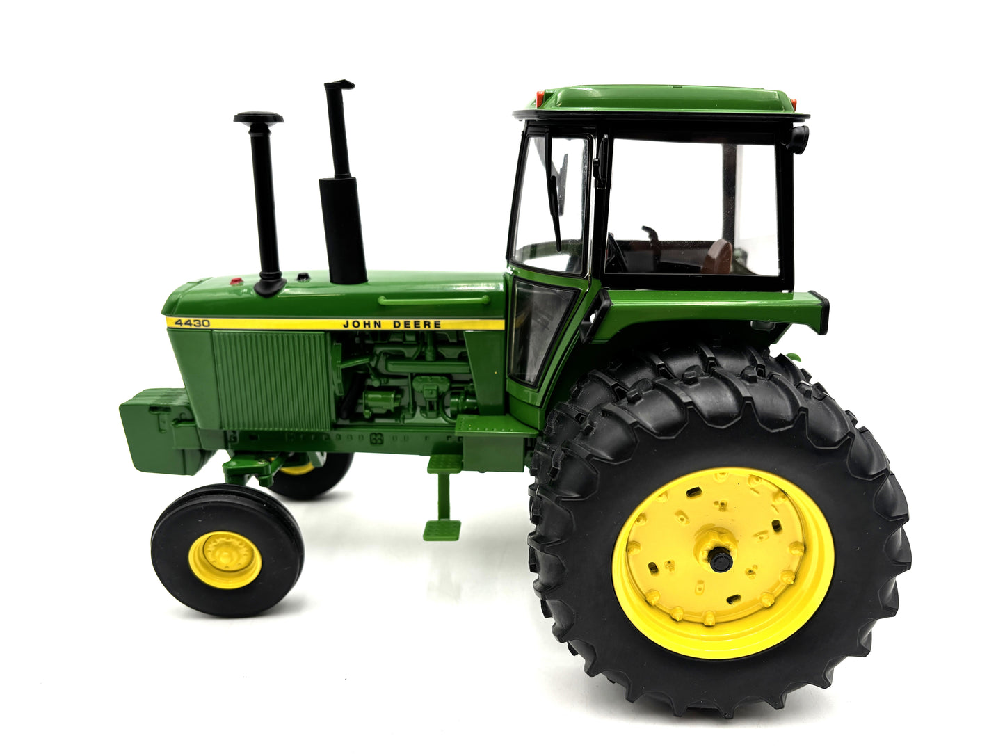 1/16 John Deere 4430 Prestige