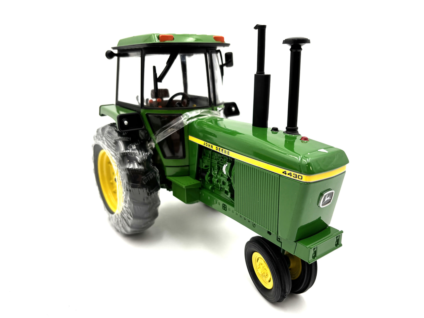 1/16 John Deere 4430 Two-Cylinder Club