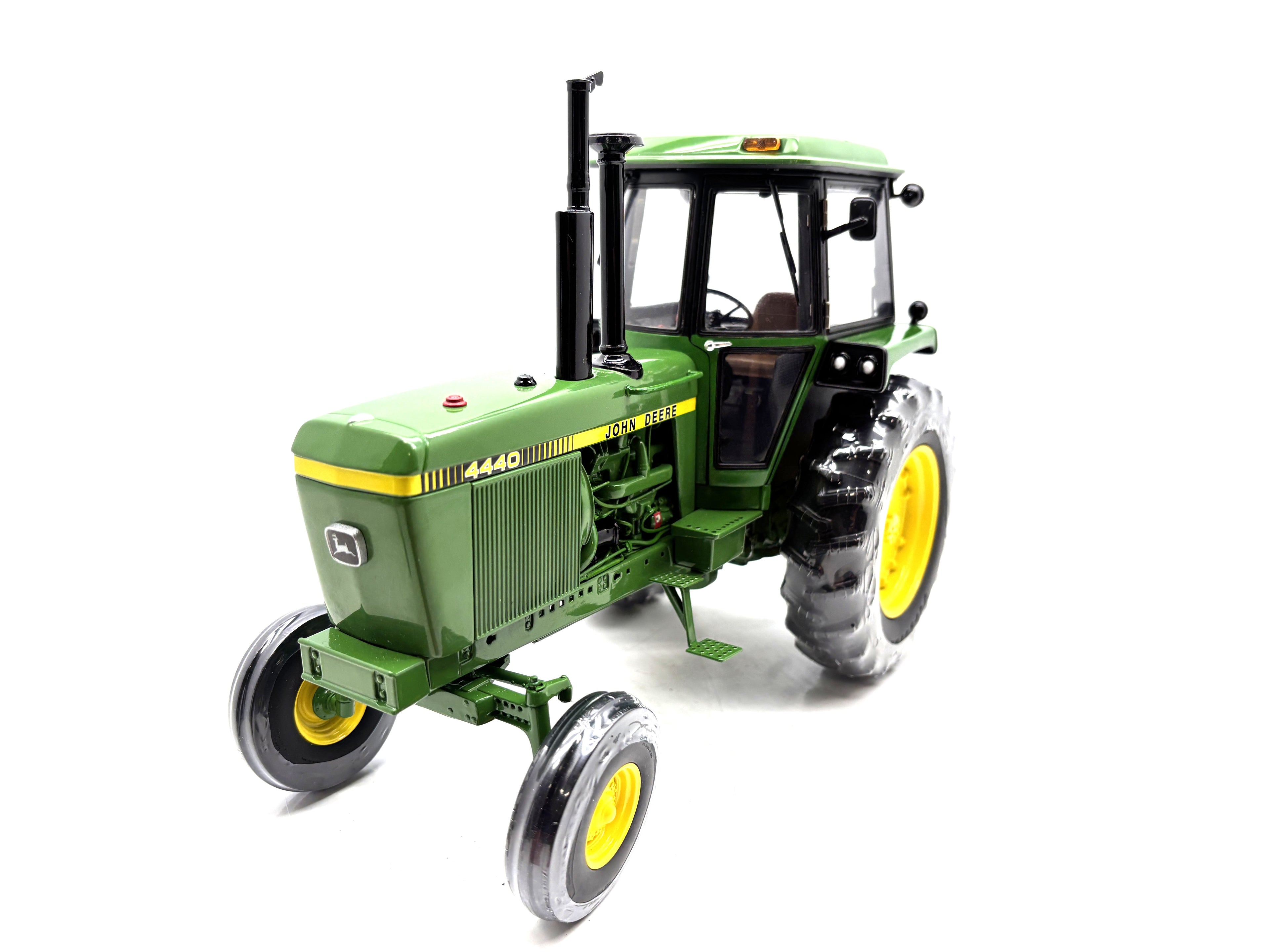 1/16 John Deere 4440 Precision #17