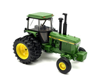 1/64 John Deere 4450 Authentics #4