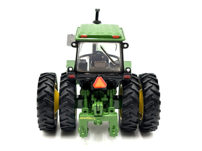 1/64 John Deere 4450 Authentics #4