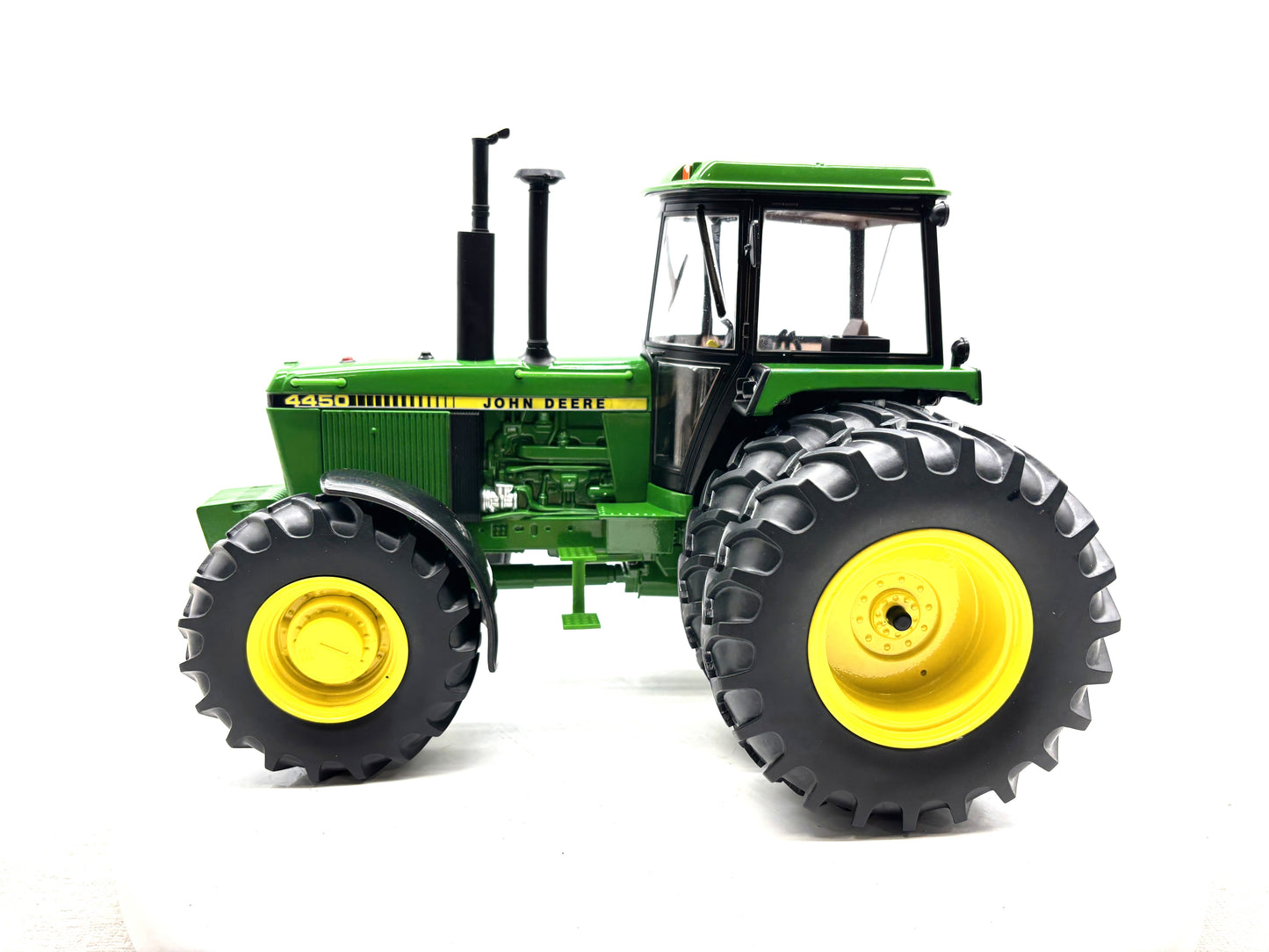 1/16 John Deere 4450 NFTM