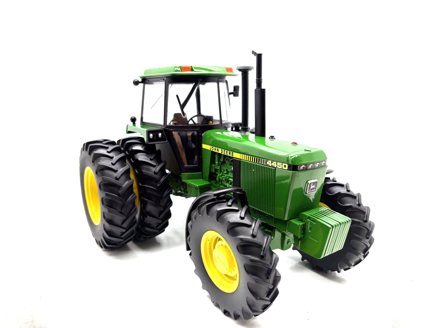 1/16 John Deere 4450 NFTM