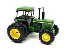 1/32 John Deere 4450 NFTM Select Series
