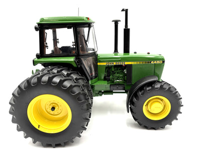 1/16 John Deere 4450 Precision Elite Chase