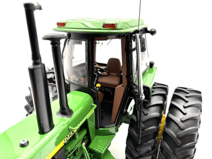 1/16 John Deere 4450 Precision Elite Chase