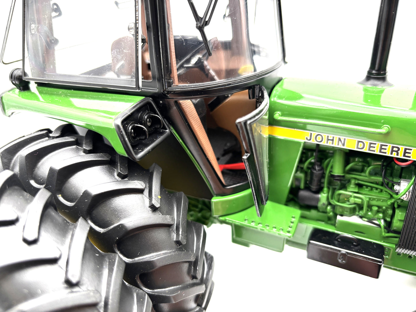 1/16 John Deere 4450 Precision Elite Chase