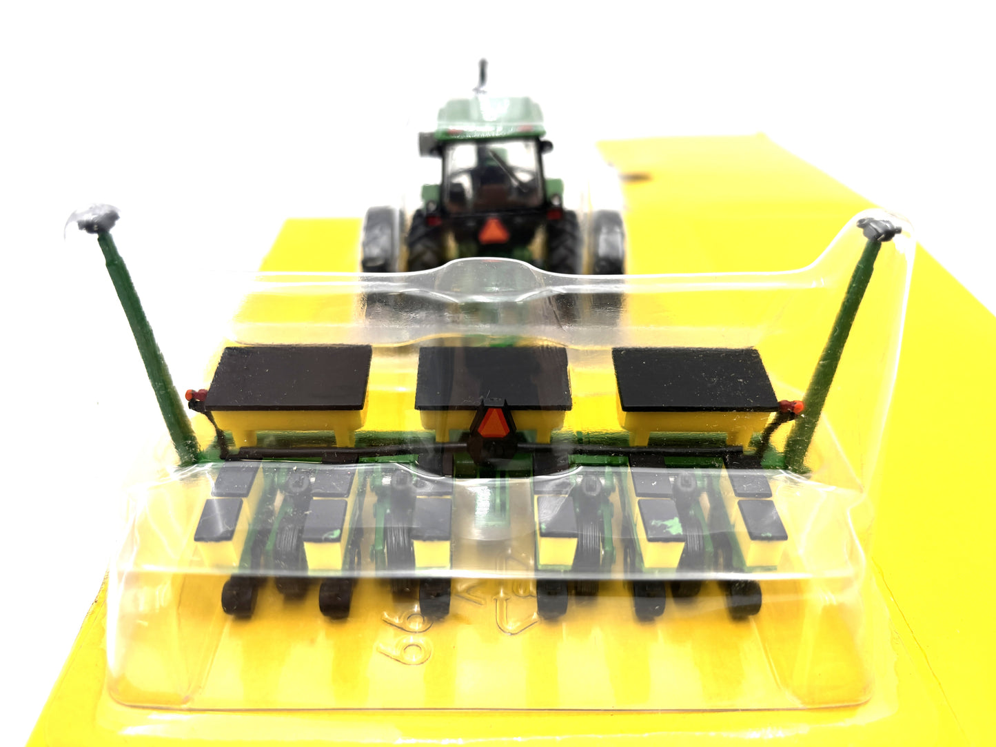 1/64 John Deere 4450 with 7200 Planter