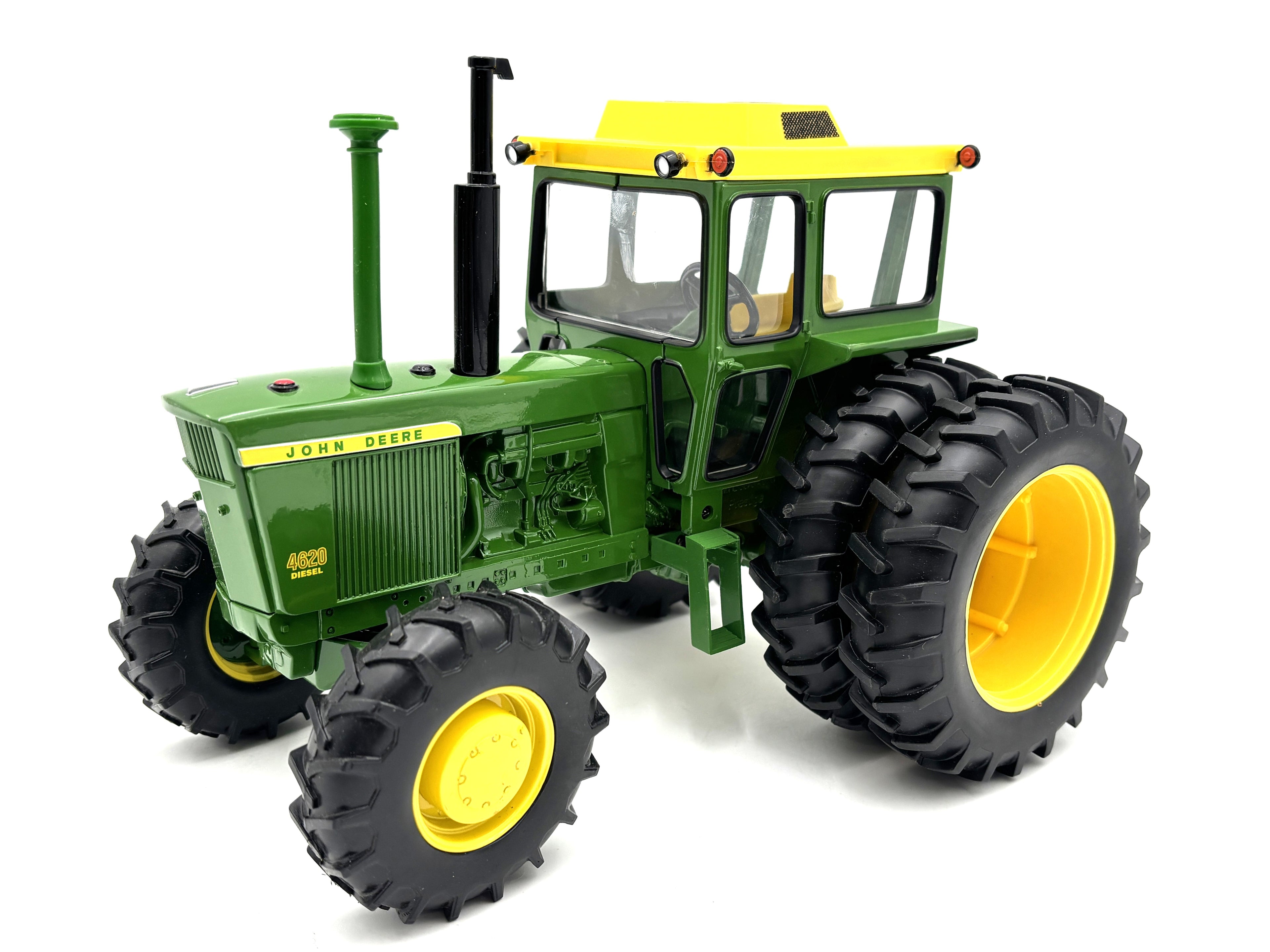 1/16 John Deere 4620 Prestige