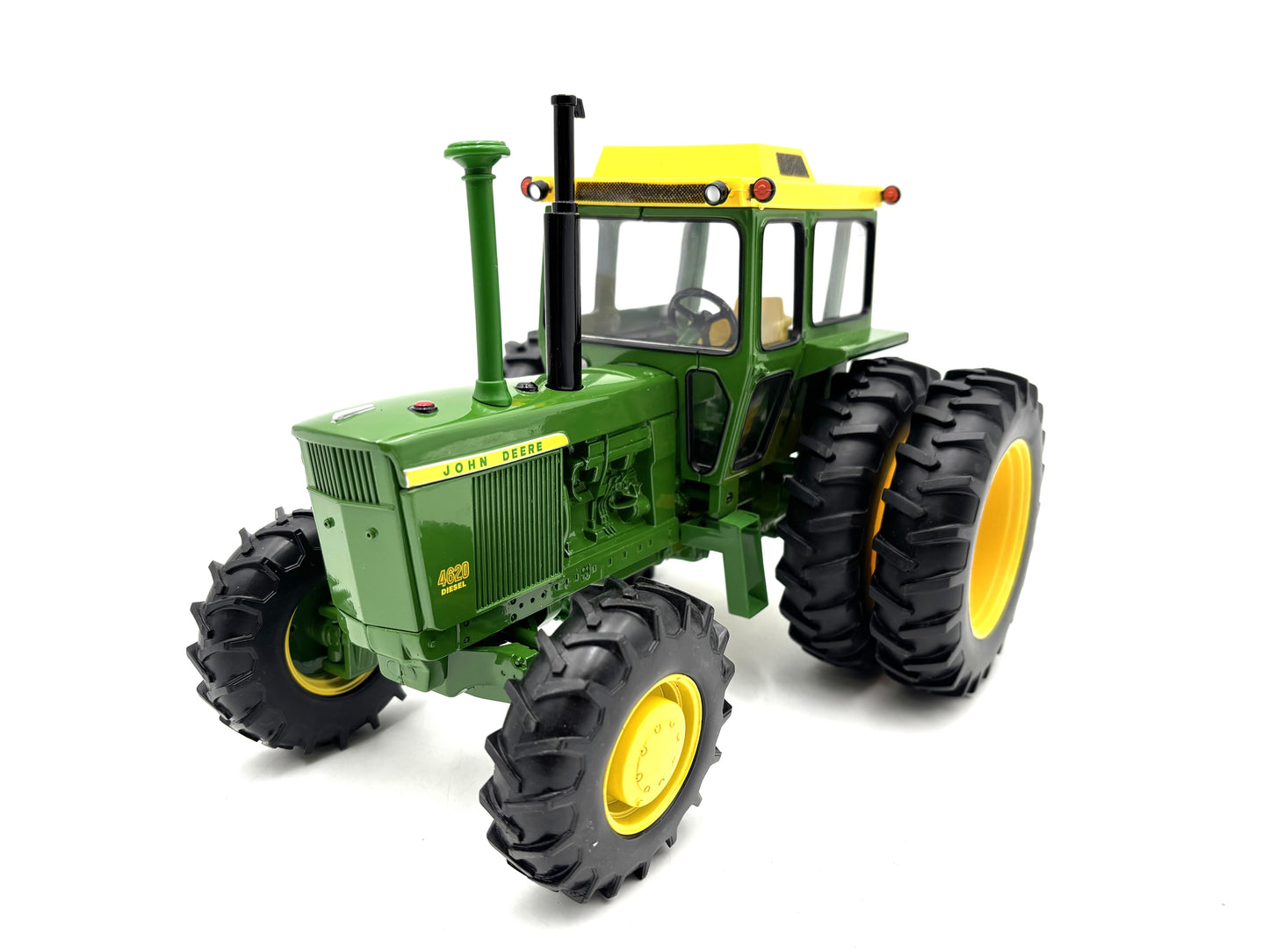 1/16 John Deere 4620 Prestige
