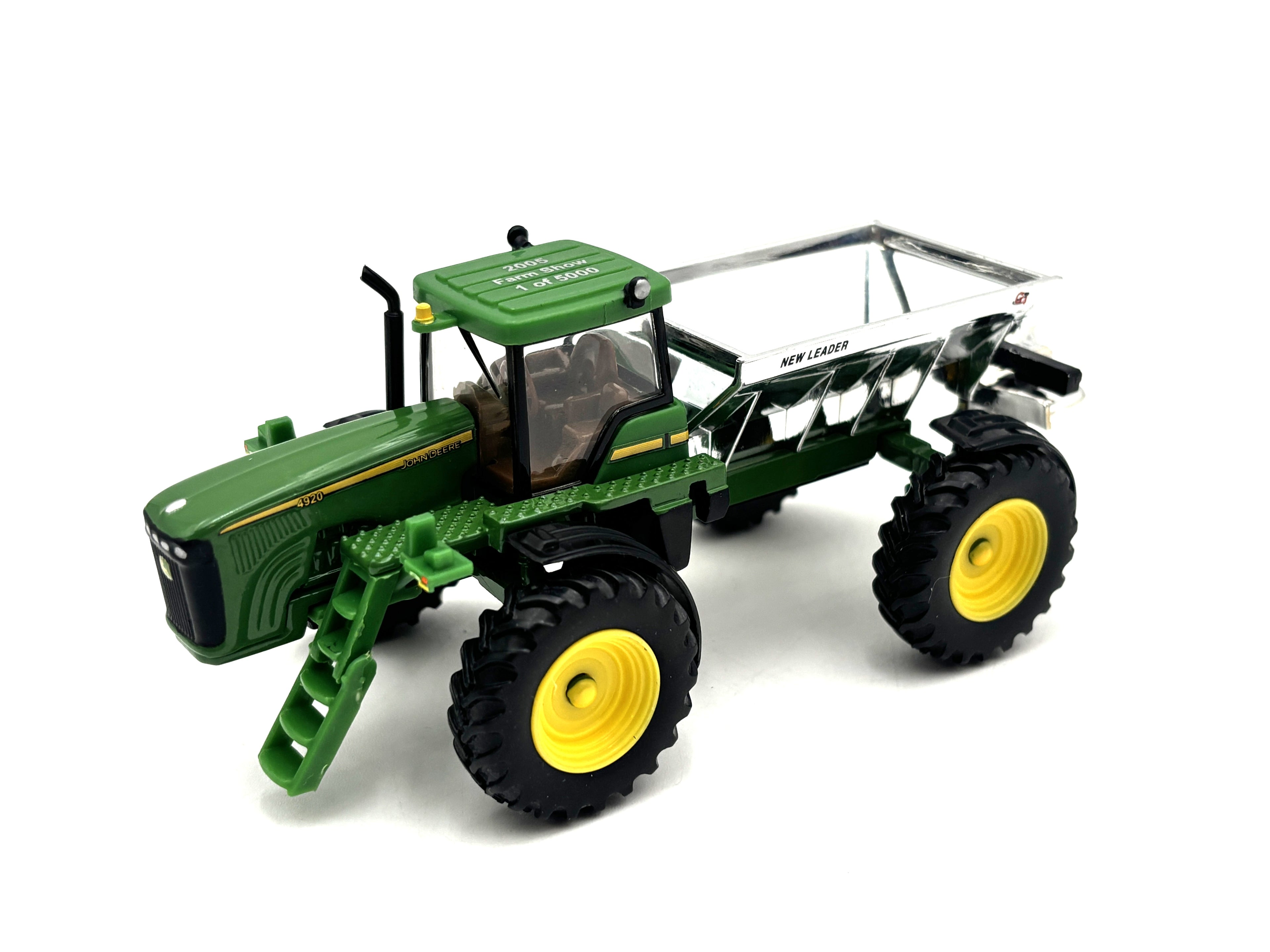 1/64 John Deere 4920 Dry Box Spreader Farm Show