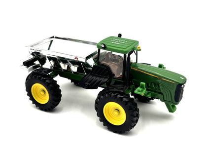 1/64 John Deere 4920 Dry Box Spreader Farm Show