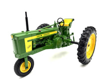 1/16 John Deere 520 High-Clearance TCC