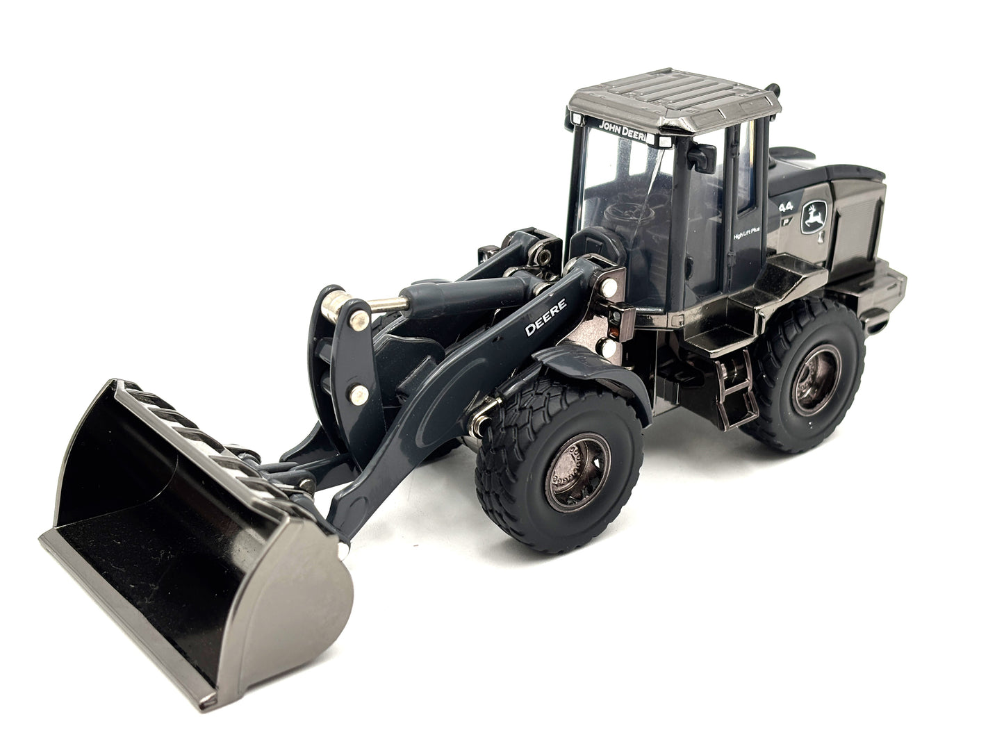 1/50 John Deere 544 P-Tier Prestige '"Black Chrome"