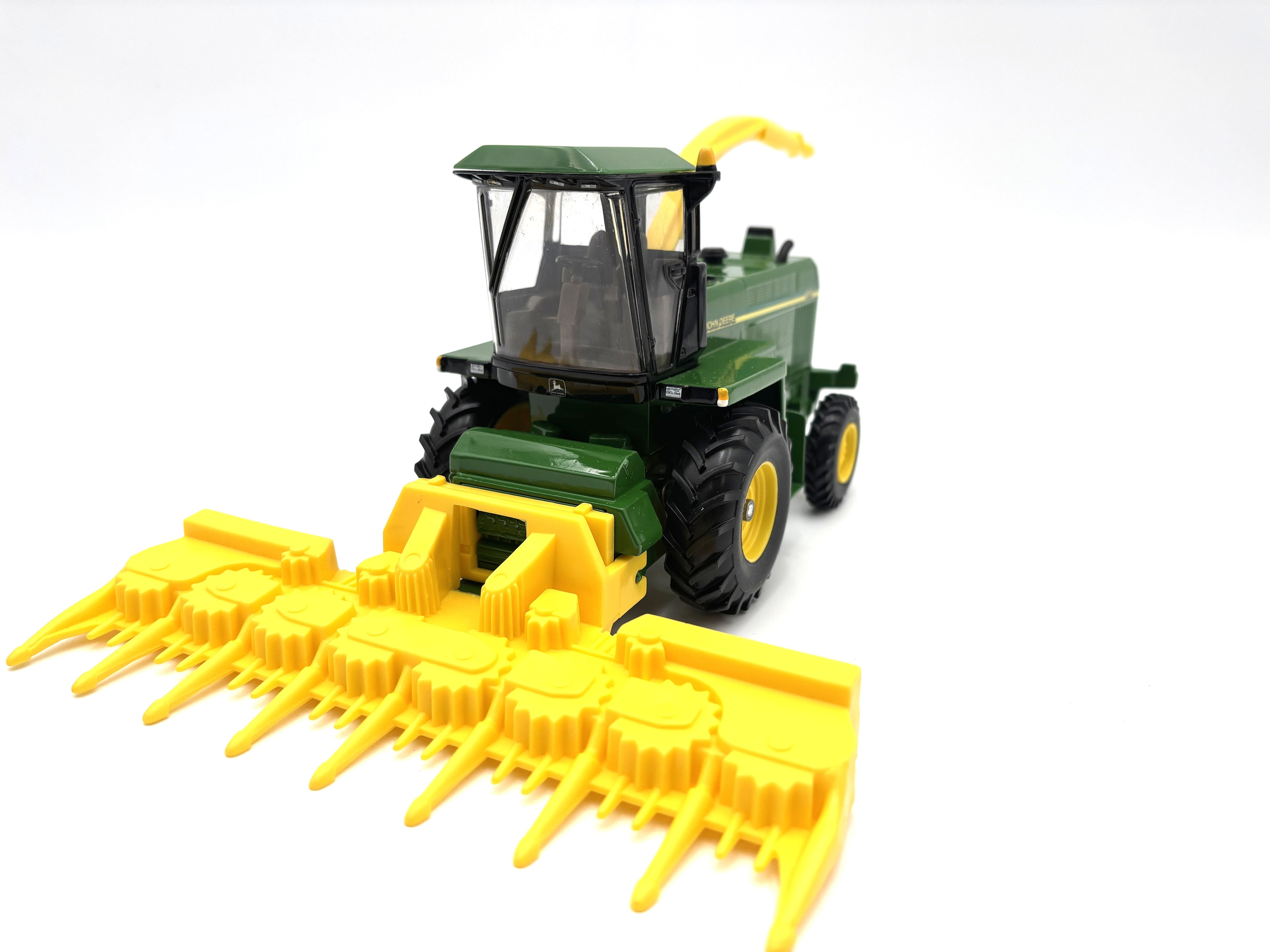 1/32 John Deere 6850 Forage Harvester