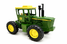 1/32 John Deere 7020 4WD
